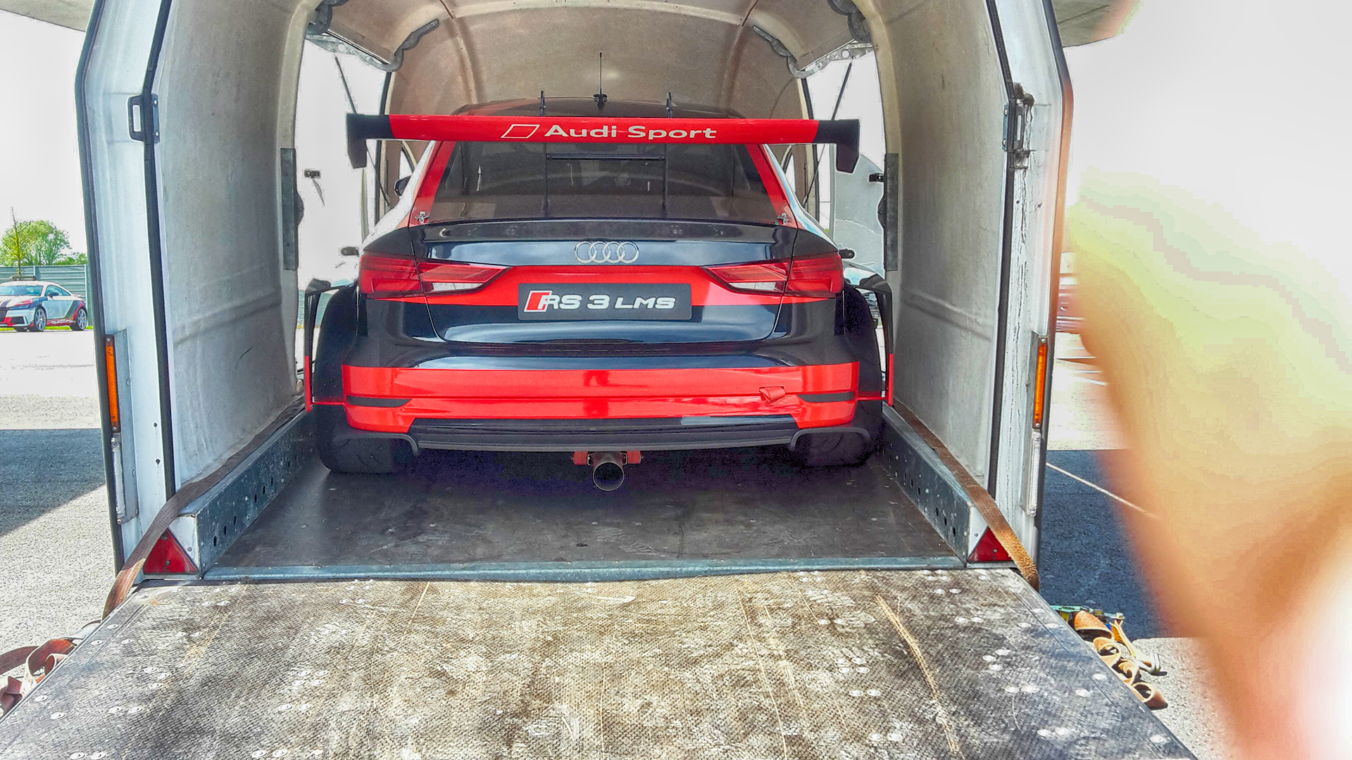 carXpress Fahrzeugtransfers, Kurier und Ersatzteilfahrten